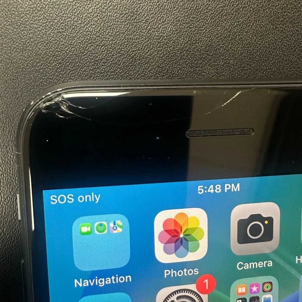 Apple iPhone SE 2nd generation Unlocked Previously with Boost Mobile Retail $200